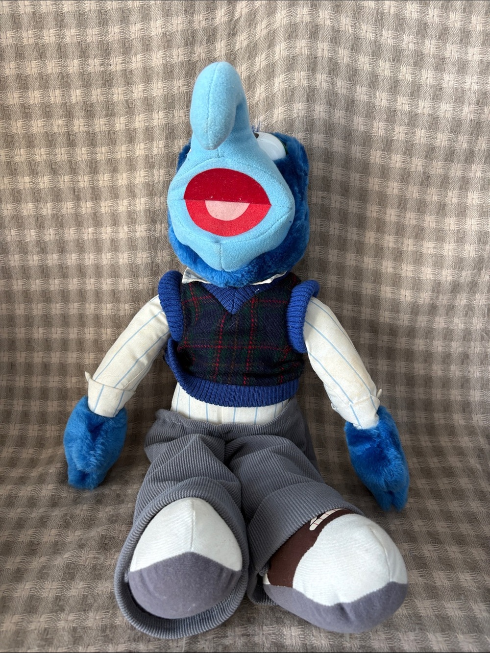 VINTAGE DISNEY JIM HENSON MUPPET GONZO PLUSH 20"